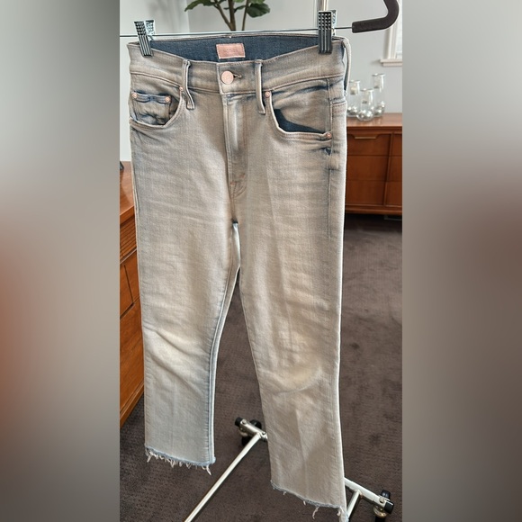 MOTHER The Insider Cropped Step Fray - Picture 2 of 6